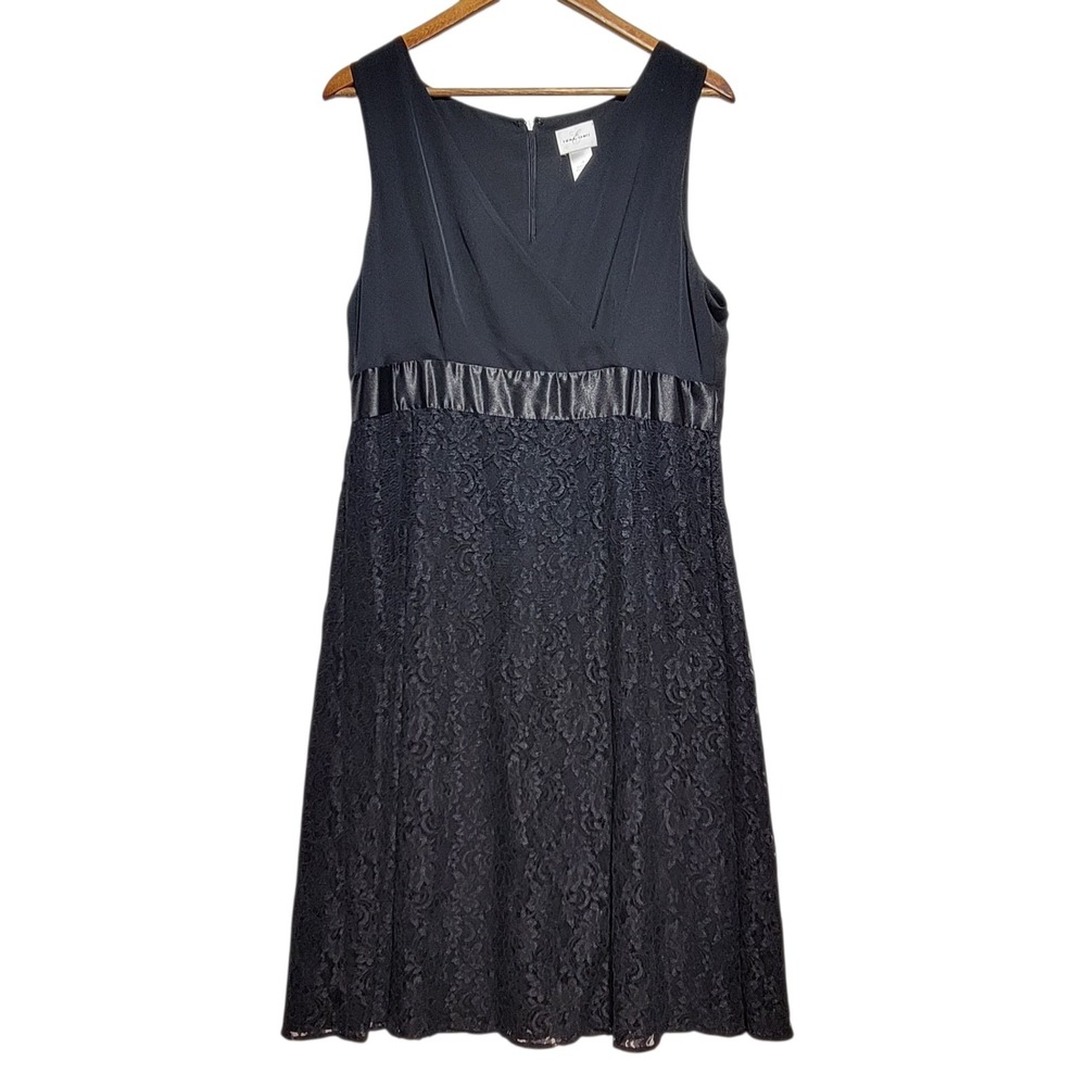 Emma James Women's Size 14 Black Lace Midi Dress